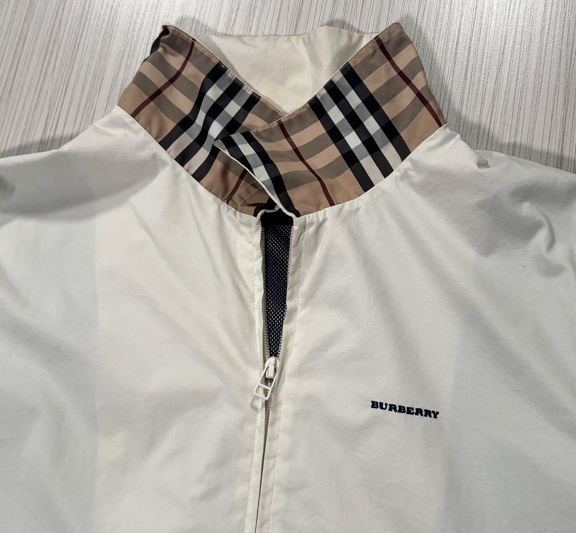 Burberry Harrington Beige / Nova Check Jacket (Size S) — RootsBK